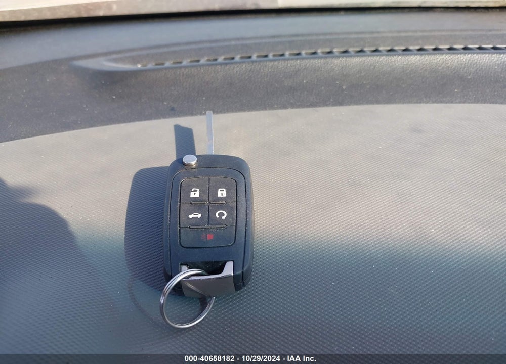 2014 CHEVROLET SONIC LT AUTO VIN: 1G1JC5SH8E4107270