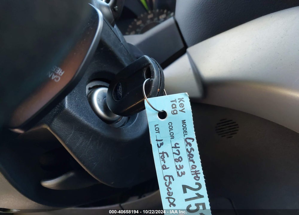 2013 FORD ESCAPE VIN: 1FMCU0GX8DUC83875