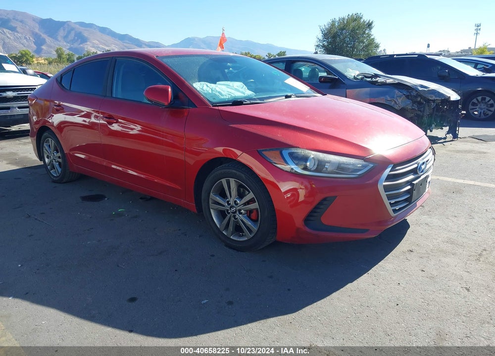 2017 HYUNDAI ELANTRA SE VIN: 5NPD84LF4HH159300