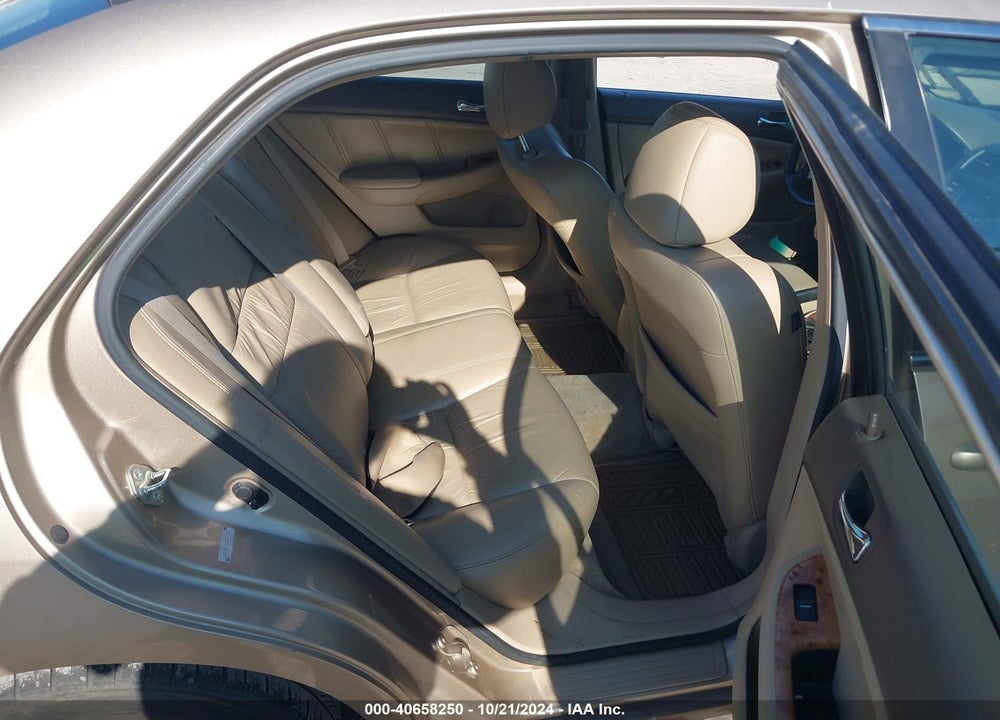 2004 HONDA ACCORD 3.0 EX VIN: 1HGCM66564A071759