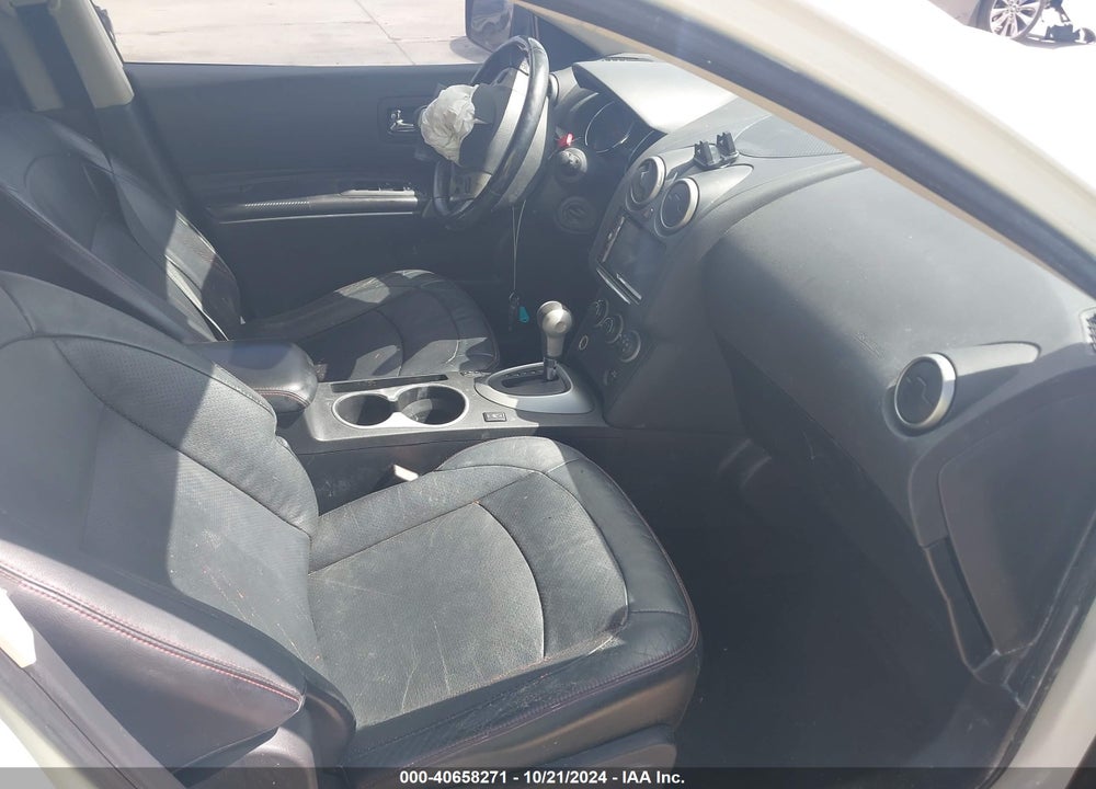 2011 NISSAN ROGUE SV VIN: JN8AS5MT1BW189388