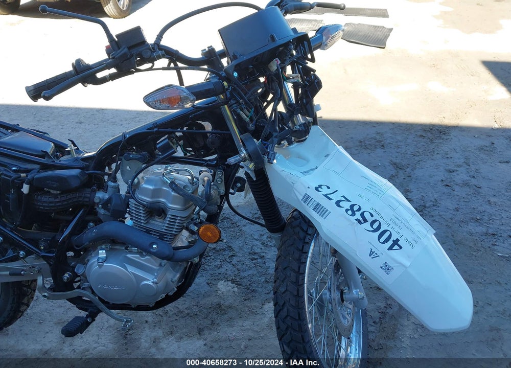2023 HONDA XR150L E VIN: 3H1KD1313PD006899