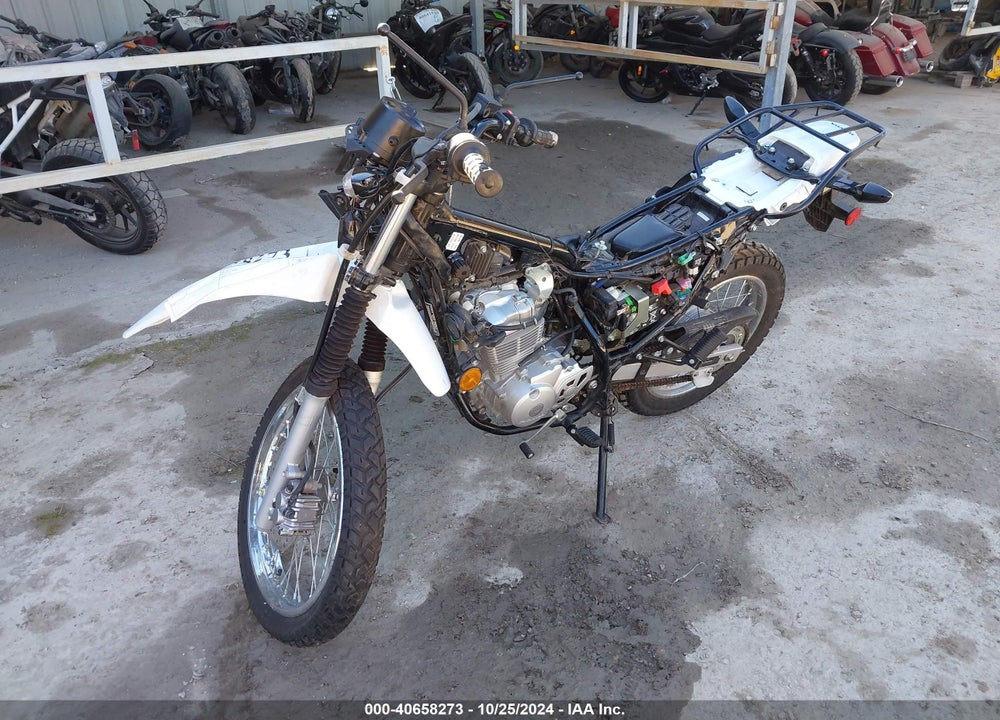 2023 HONDA XR150L E VIN: 3H1KD1313PD006899