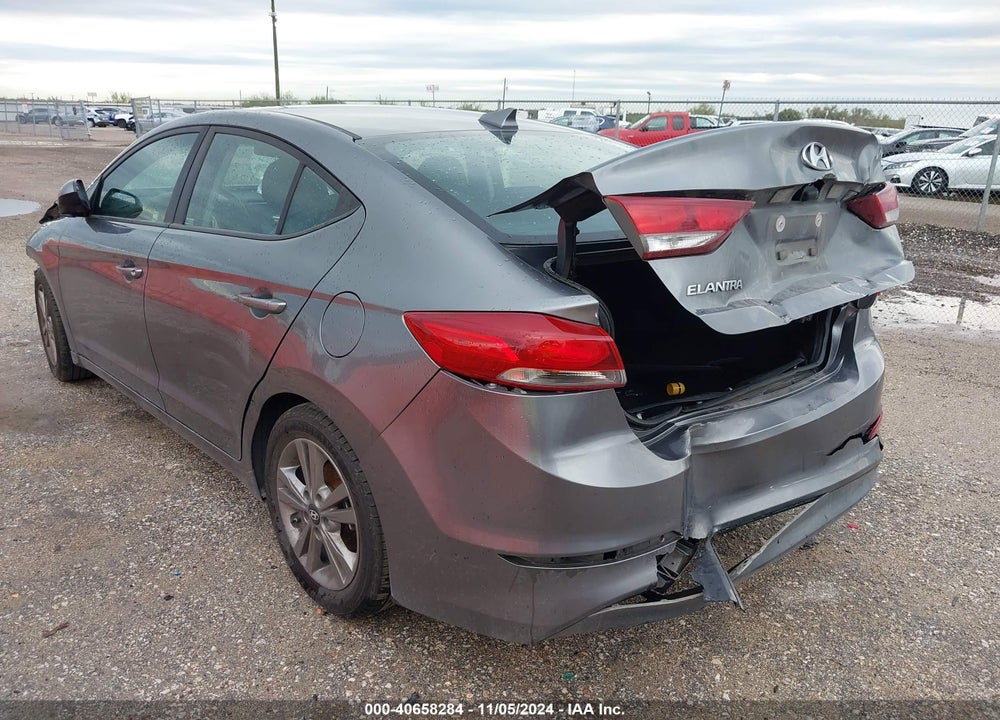 2018 HYUNDAI ELANTRA SEL VIN: 5NPD84LF6JH374702