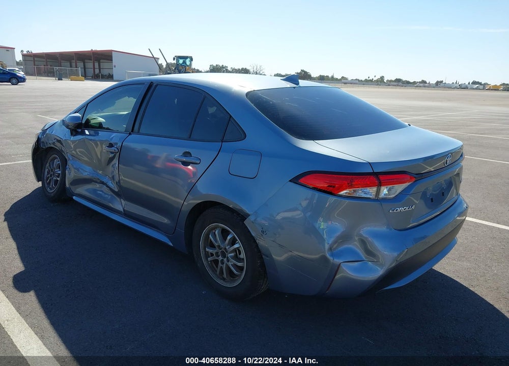 2022 TOYOTA COROLLA HYBRID LE VIN: JTDEAMDE7NJ055093