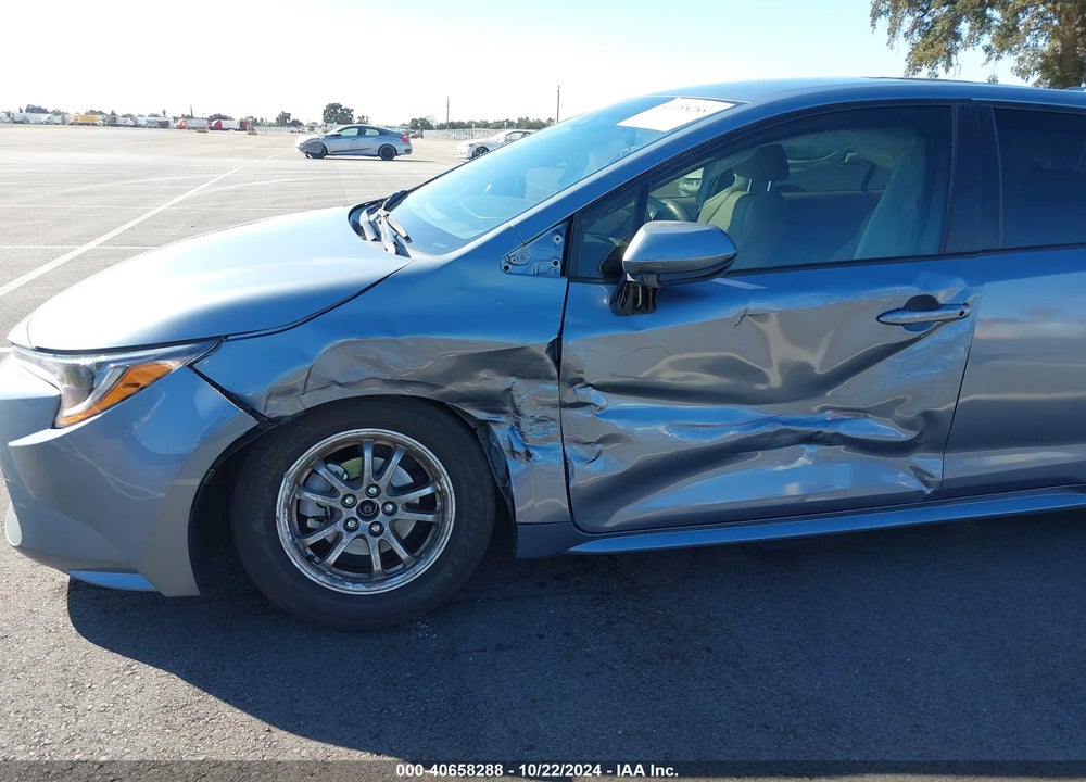 2022 TOYOTA COROLLA HYBRID LE VIN: JTDEAMDE7NJ055093