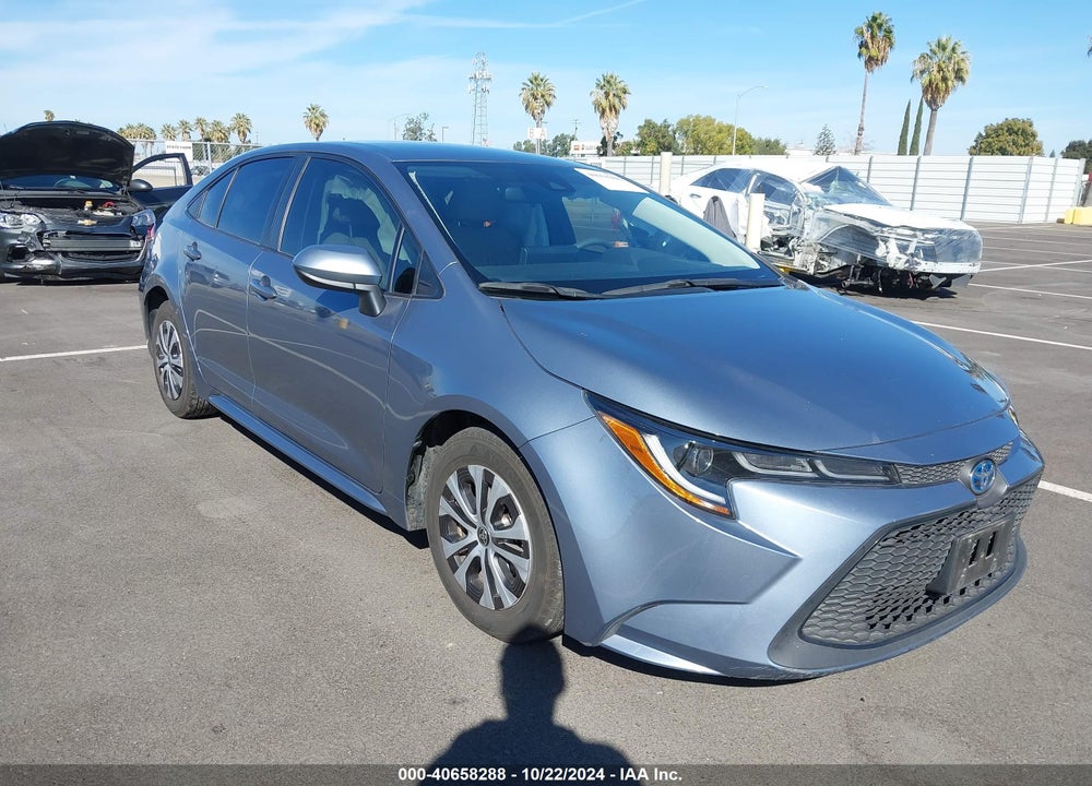 2022 TOYOTA COROLLA HYBRID LE VIN: JTDEAMDE7NJ055093
