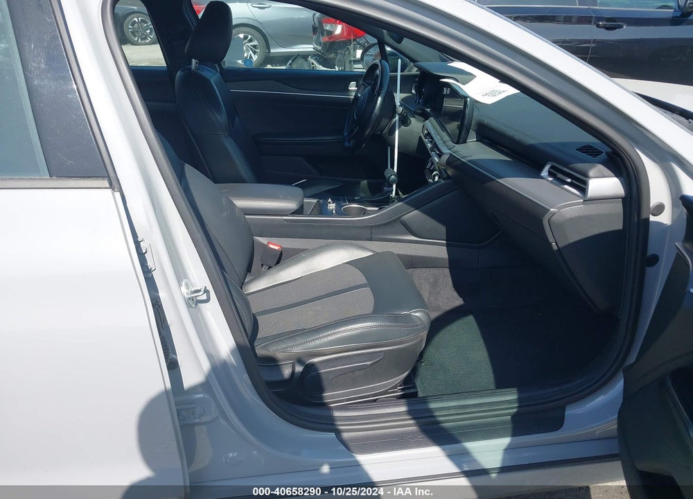 2022 KIA K5 GT LINE VIN: 5XXG64J23NG108946