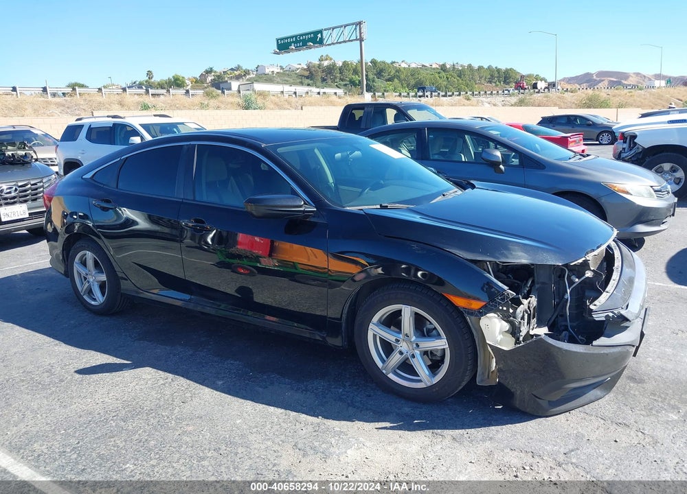 2016 HONDA CIVIC LX VIN: 2HGFC2F55GH518192