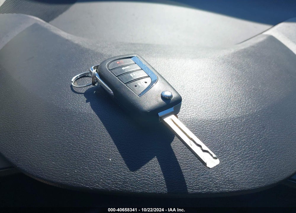 2021 TOYOTA COROLLA LE VIN: JTDEPMAE3MJ177810