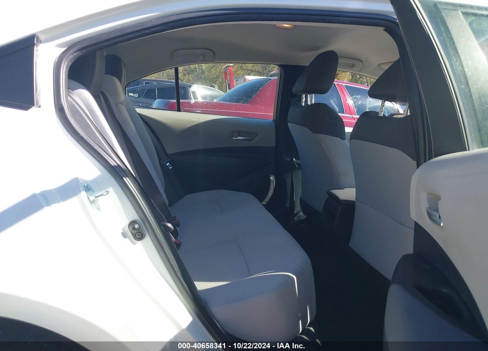 2021 TOYOTA COROLLA LE VIN: JTDEPMAE3MJ177810
