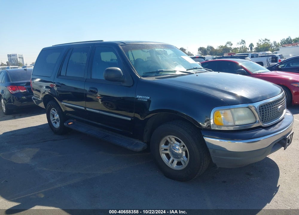 2000 FORD EXPEDITION XLT VIN: 1FMRU15L7YLA23933