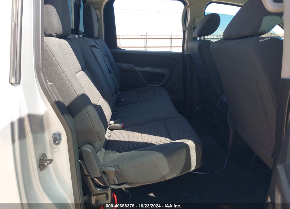 2015 NISSAN TITAN SV VIN: 1N6BA0ED1FN506219