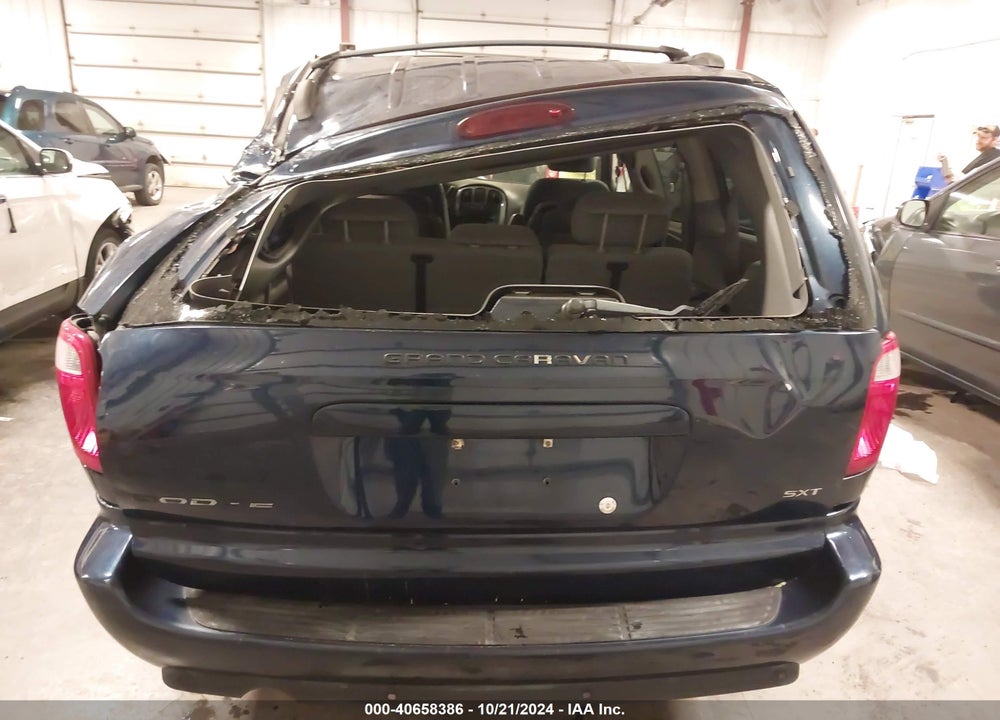 2006 DODGE GRAND CARAVAN SXT VIN: 2D4GP44L66R724220