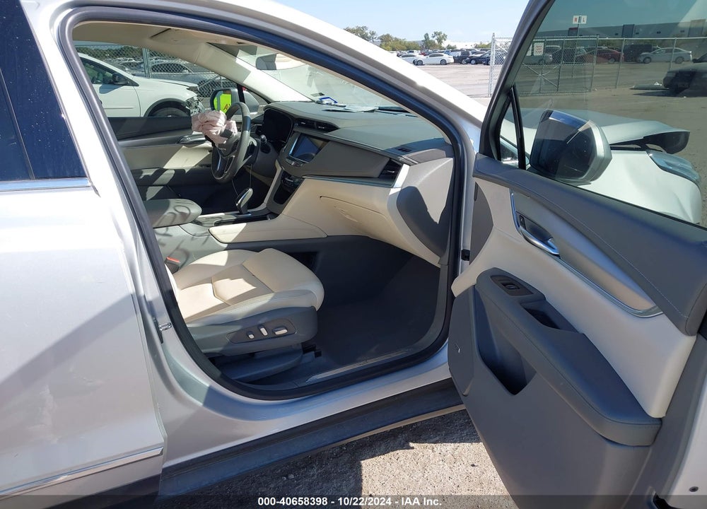 2018 CADILLAC XT5 PREMIUM LUXURY VIN: 1GYKNERS2JZ202373