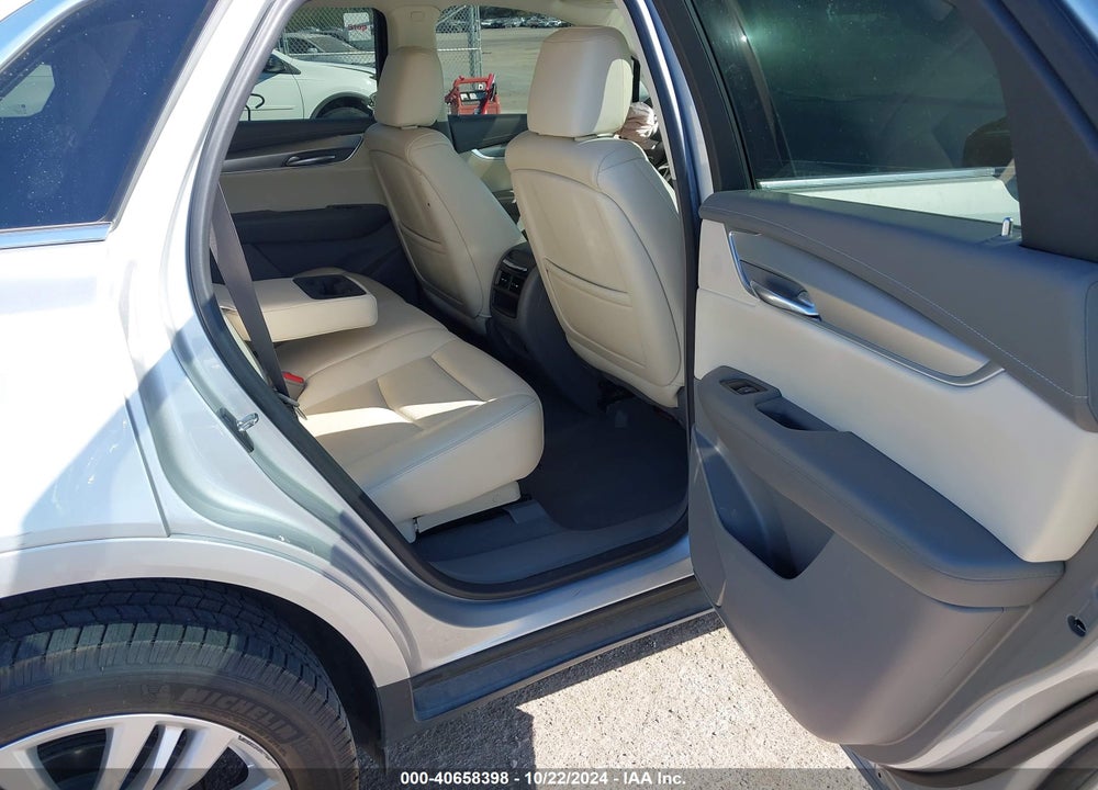 2018 CADILLAC XT5 PREMIUM LUXURY VIN: 1GYKNERS2JZ202373