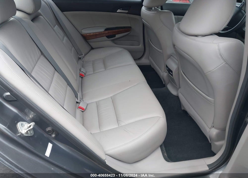 2012 HONDA ACCORD 2.4 EX-L VIN: 1HGCP2F84CA097205