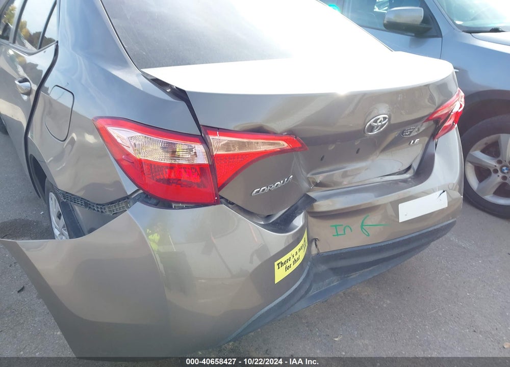 2017 TOYOTA COROLLA LE VIN: 2T1BURHE1HC905902
