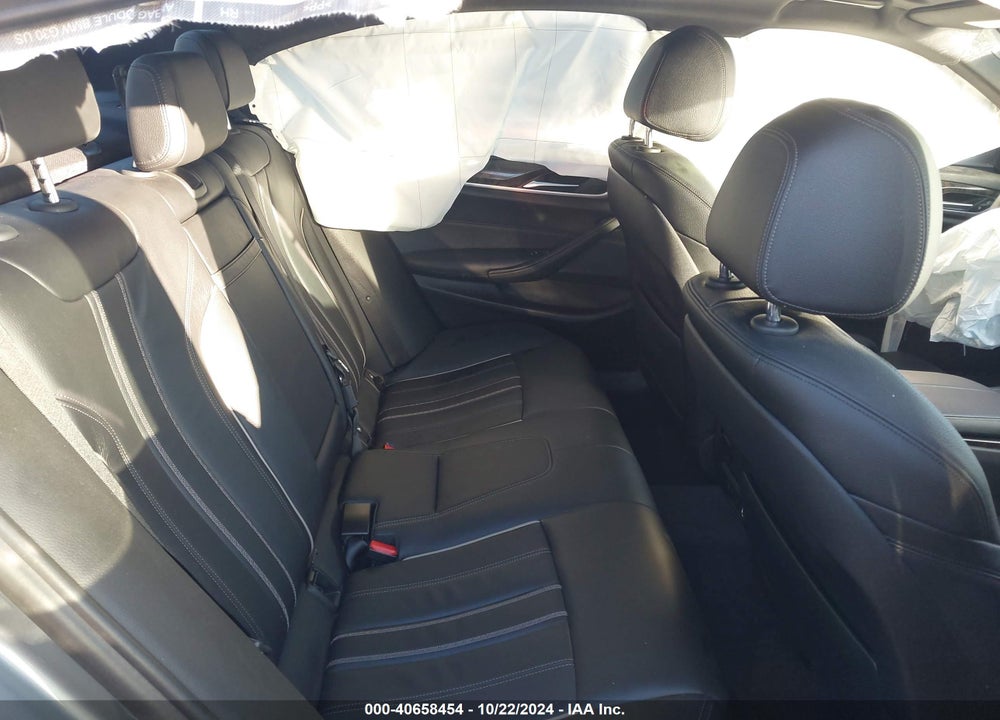2018 BMW 530E IPERFORMANCE VIN: WBAJA9C5XJB033782