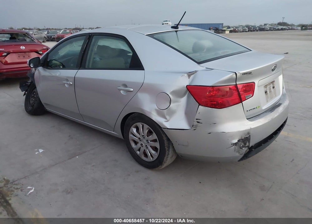 2013 KIA FORTE EX VIN: KNAFU4A23D5734112