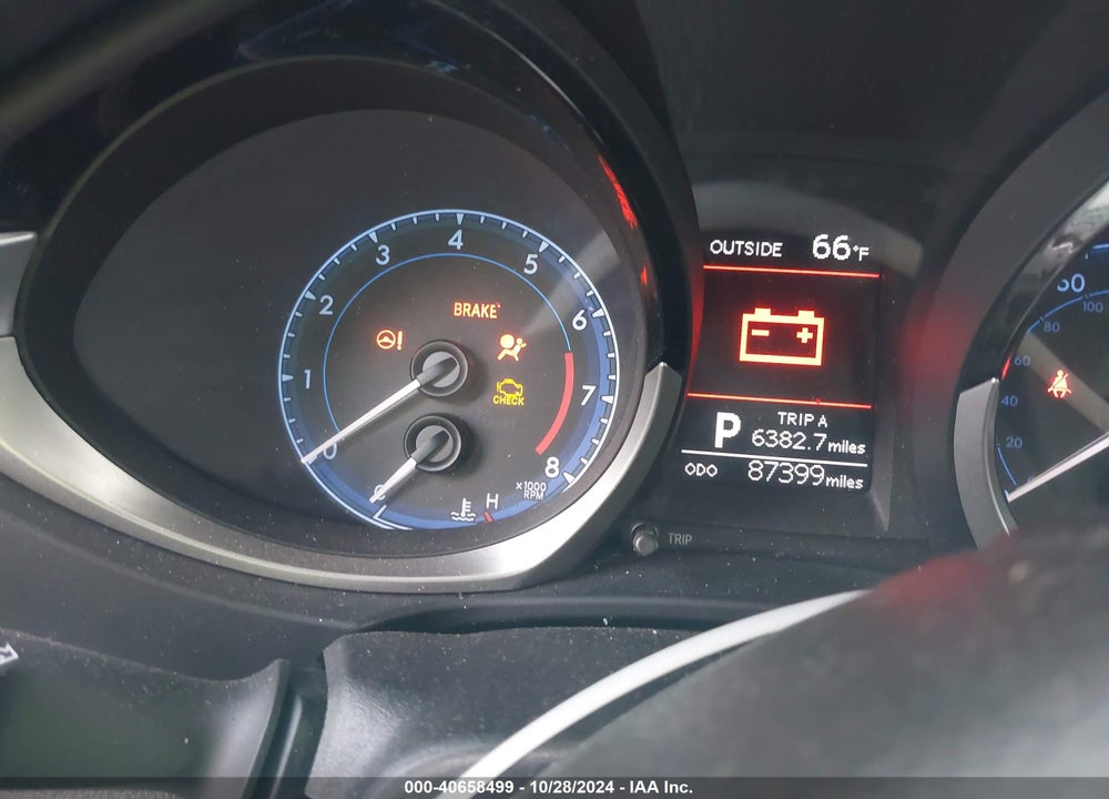 2015 TOYOTA COROLLA S PLUS VIN: 5YFBURHE0FP281989