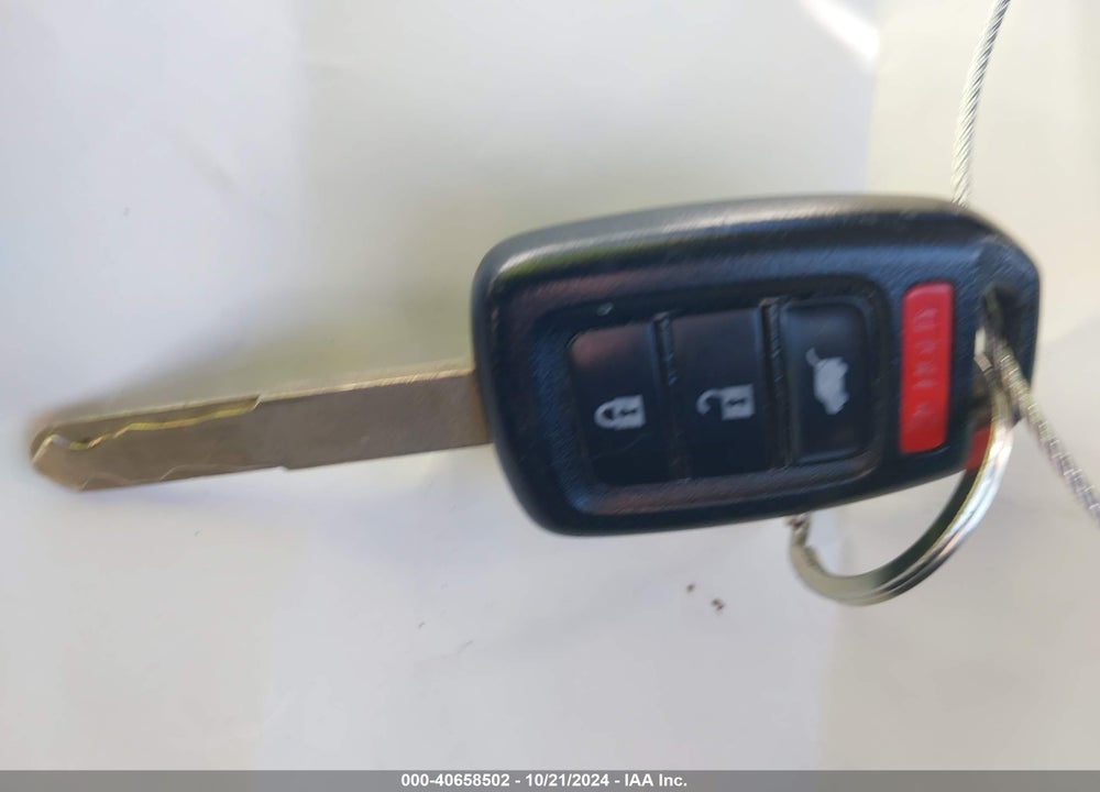 2017 HONDA CR-V LX VIN: 2HKRW6H33HH208279