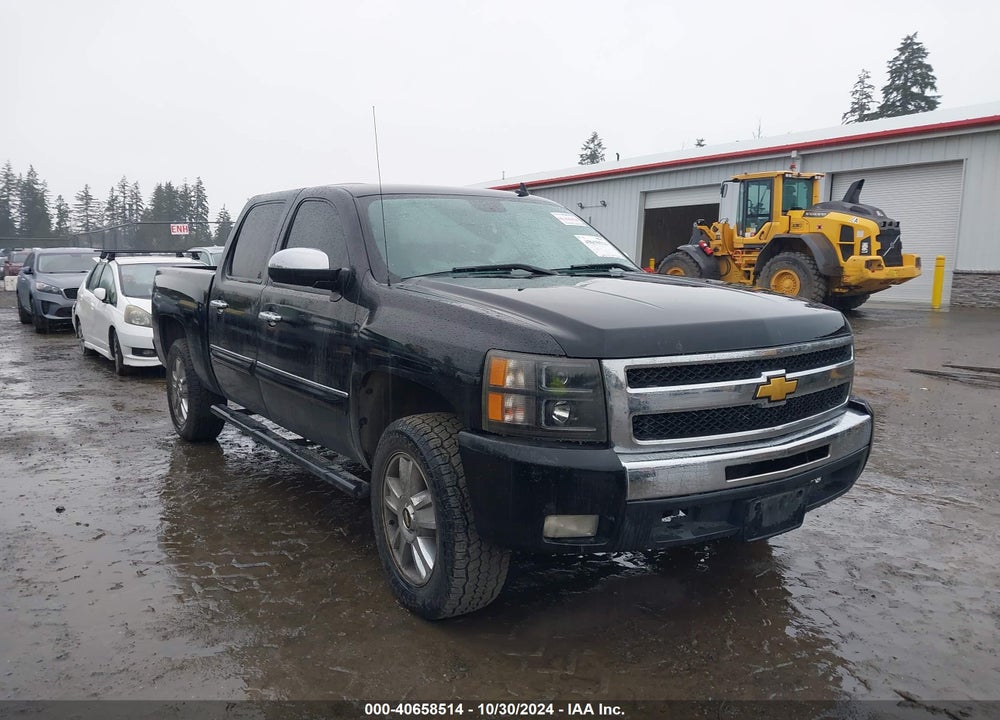 2013 CHEVROLET SILVERADO 1500 LT VIN: 3GCPCSE02DG243384