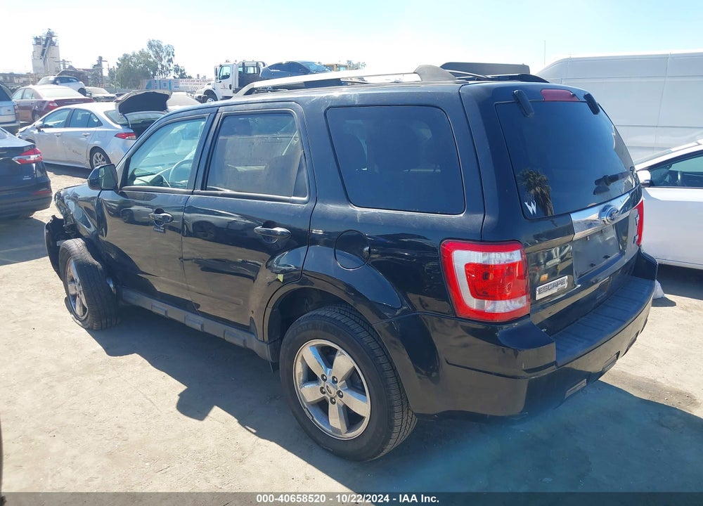 2011 FORD ESCAPE LIMITED VIN: 1FMCU0EG5BKB32469