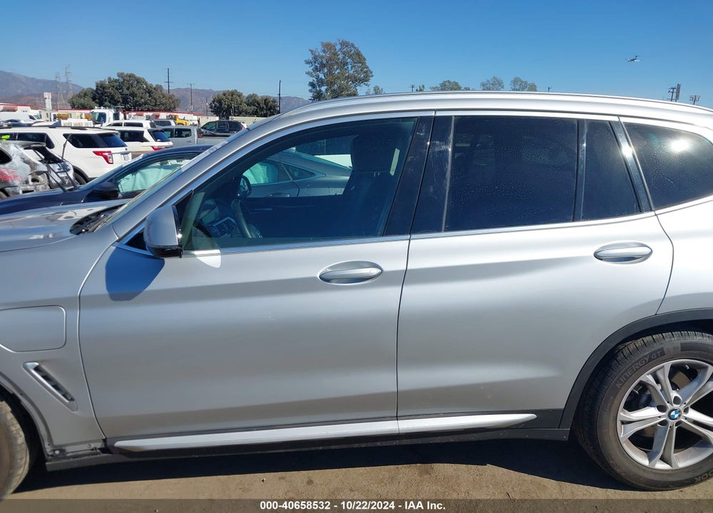2020 BMW X3 PHEV XDRIVE30E VIN: 5UXTS1C08L9D29510