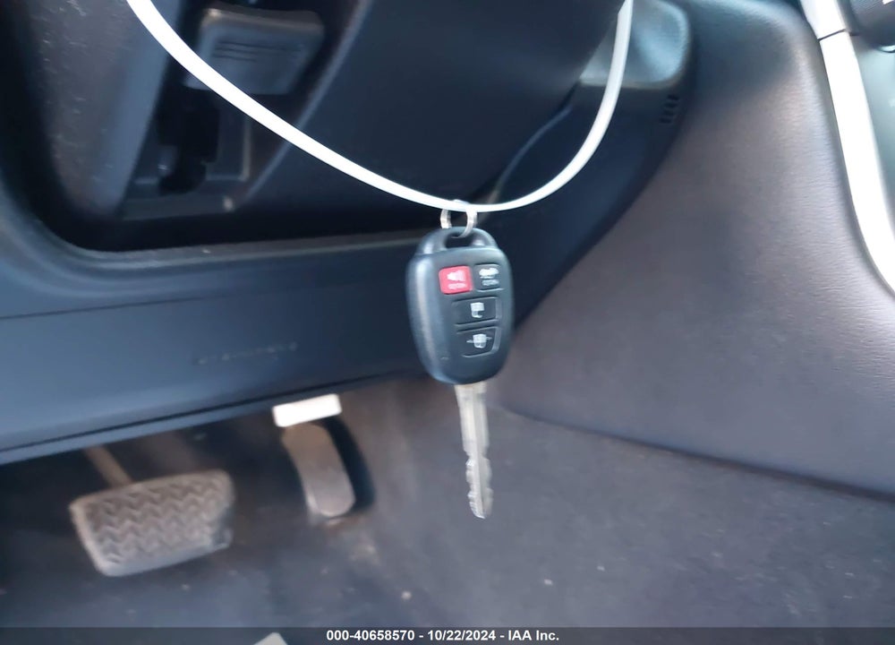 2015 TOYOTA CAMRY SE VIN: 4T1BF1FK7FU990440