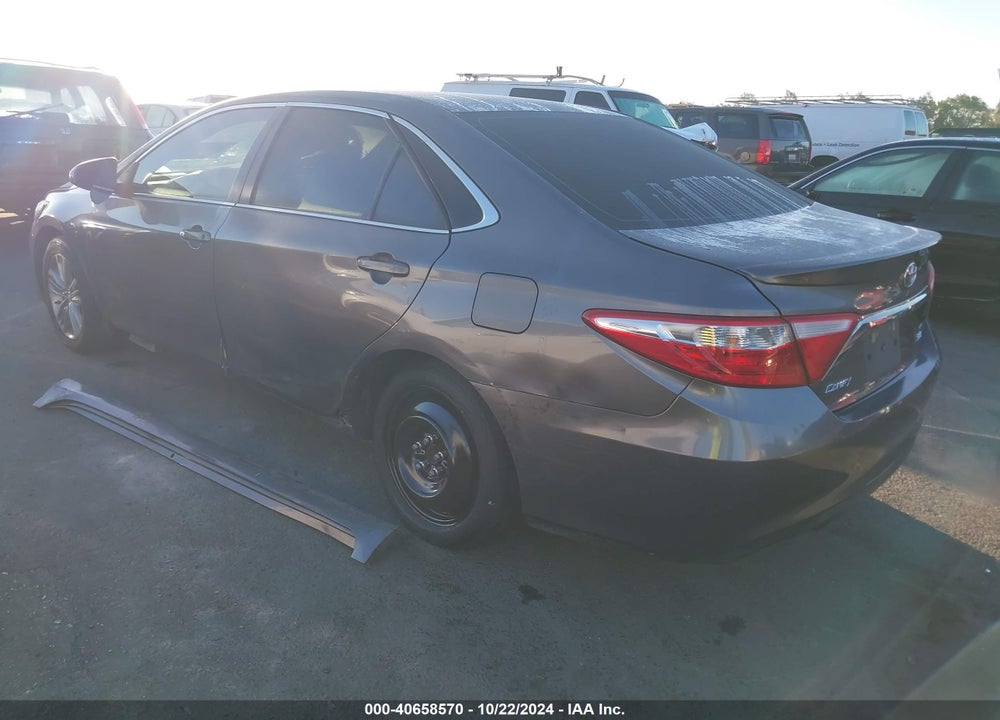 2015 TOYOTA CAMRY SE VIN: 4T1BF1FK7FU990440