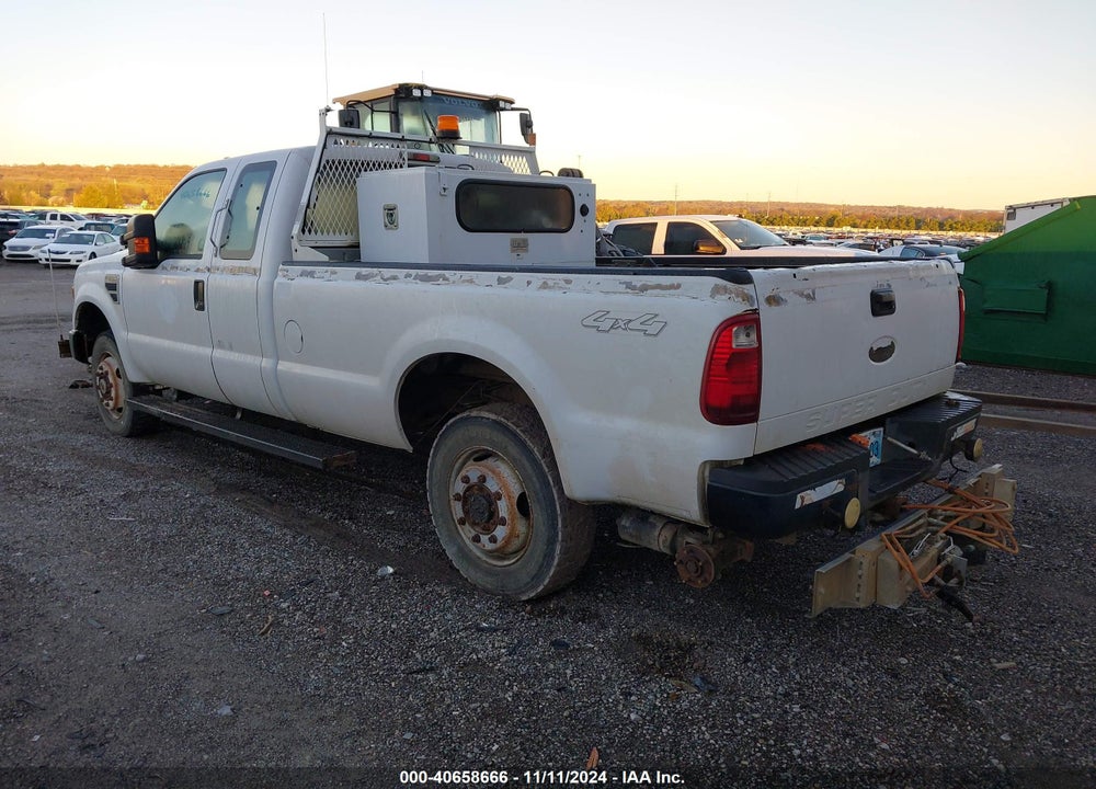 2008 FORD F 350 VIN: 1FTSX31538EE41085