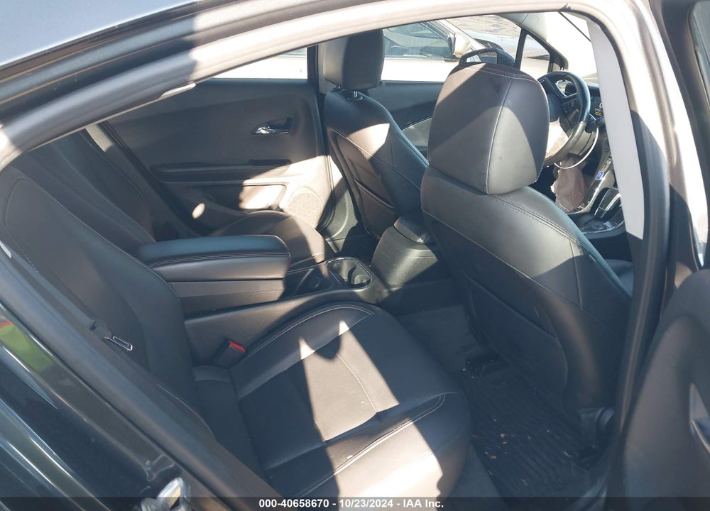 2014 CHEVROLET VOLT VIN: 1G1RB6E43EU159233