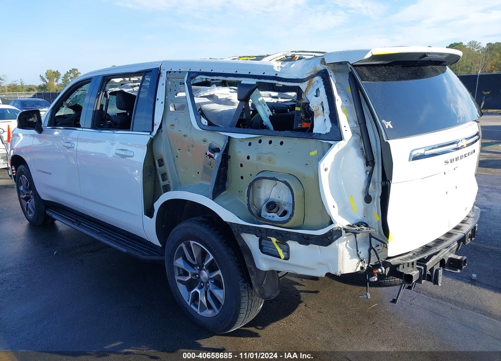 2022 CHEVROLET SUBURBAN 2WD LT VIN: 1GNSCCKD2NR257883