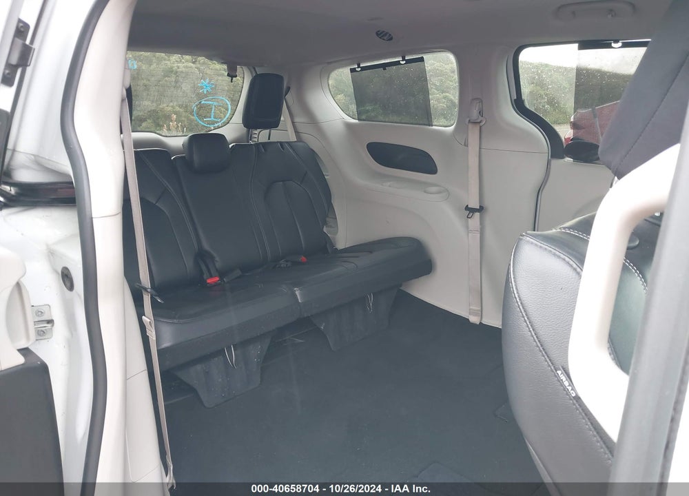 2022 CHRYSLER PACIFICA TOURING L VIN: 2C4RC1BG5NR116726