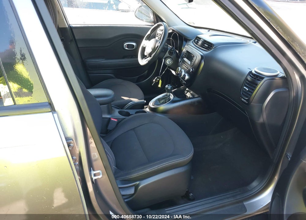 2015 KIA SOUL VIN: KNDJN2A27F7189148
