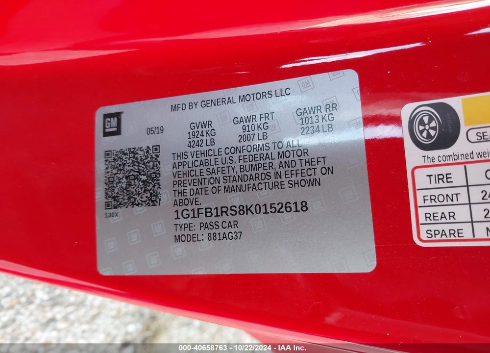 2019 CHEVROLET CAMARO 1LT VIN: 1G1FB1RS8K0152618