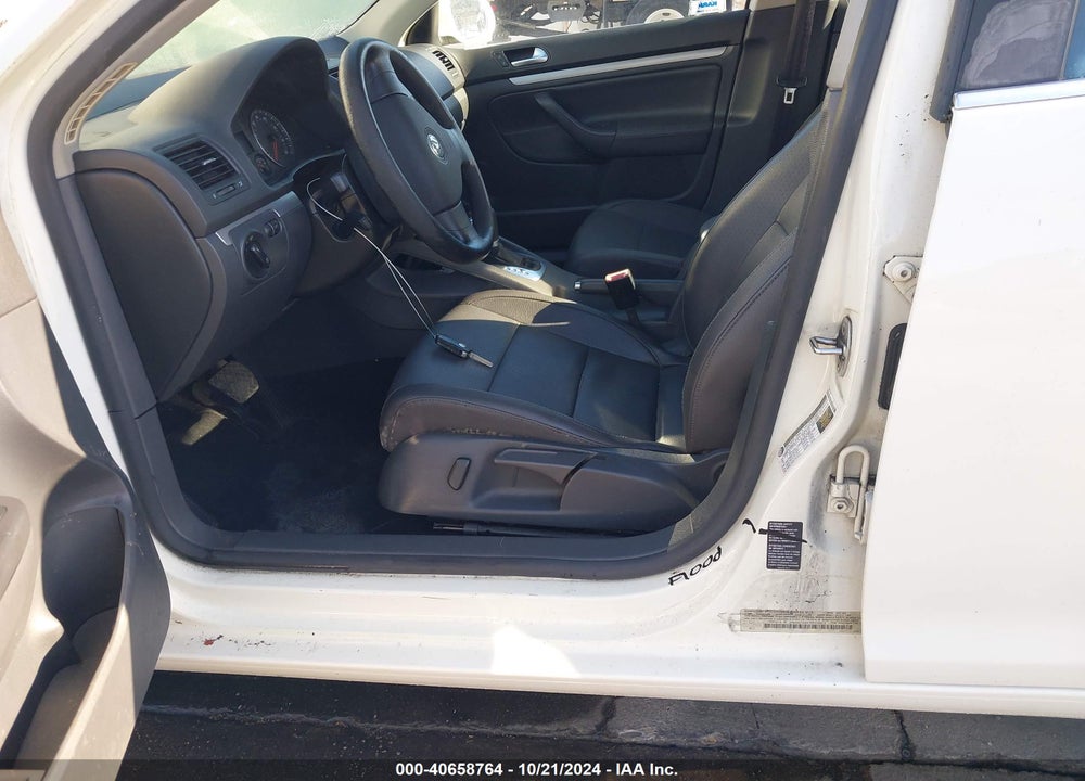 2007 VOLKSWAGEN JETTA 2.5 VIN: 3VWSG71K57M010623