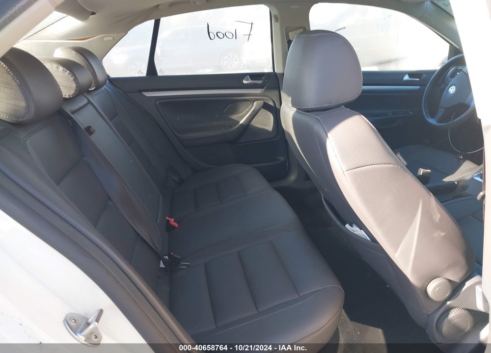 2007 VOLKSWAGEN JETTA 2.5 VIN: 3VWSG71K57M010623