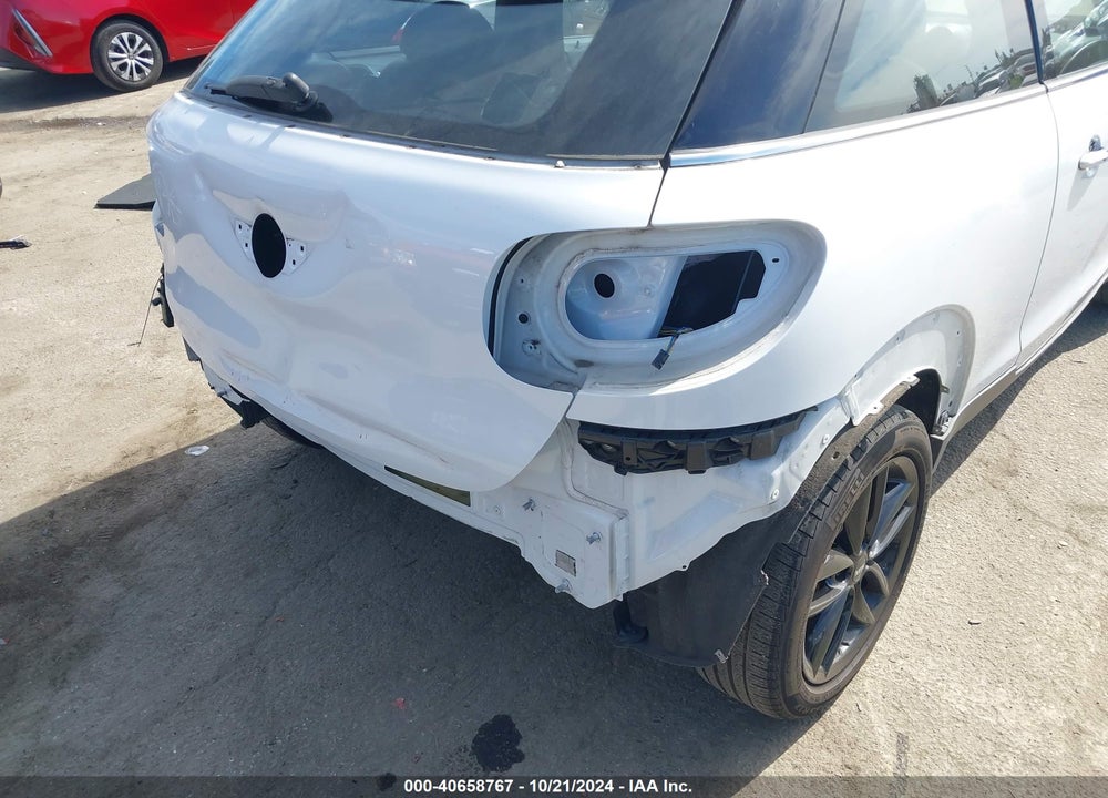 2015 MINI PACEMAN COOPER S VIN: WMWSS7C50FWS45046