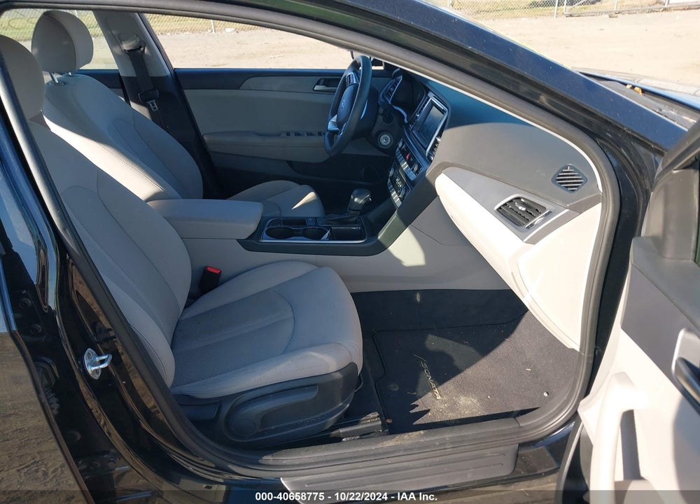 2018 HYUNDAI SONATA SE VIN: 5NPE24AF3JH666896