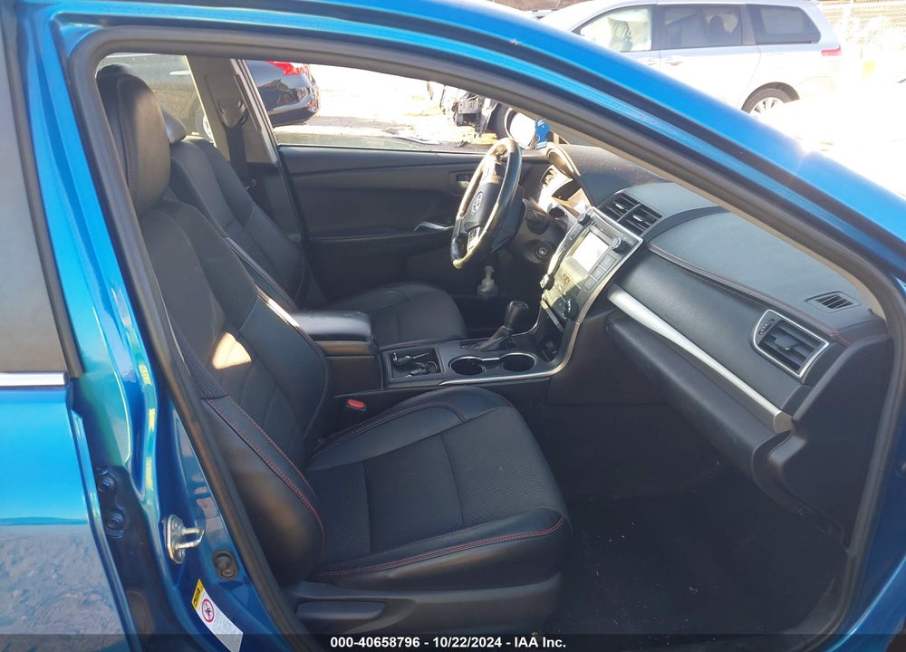2017 TOYOTA CAMRY SE VIN: 4T1BF1FK1HU658772