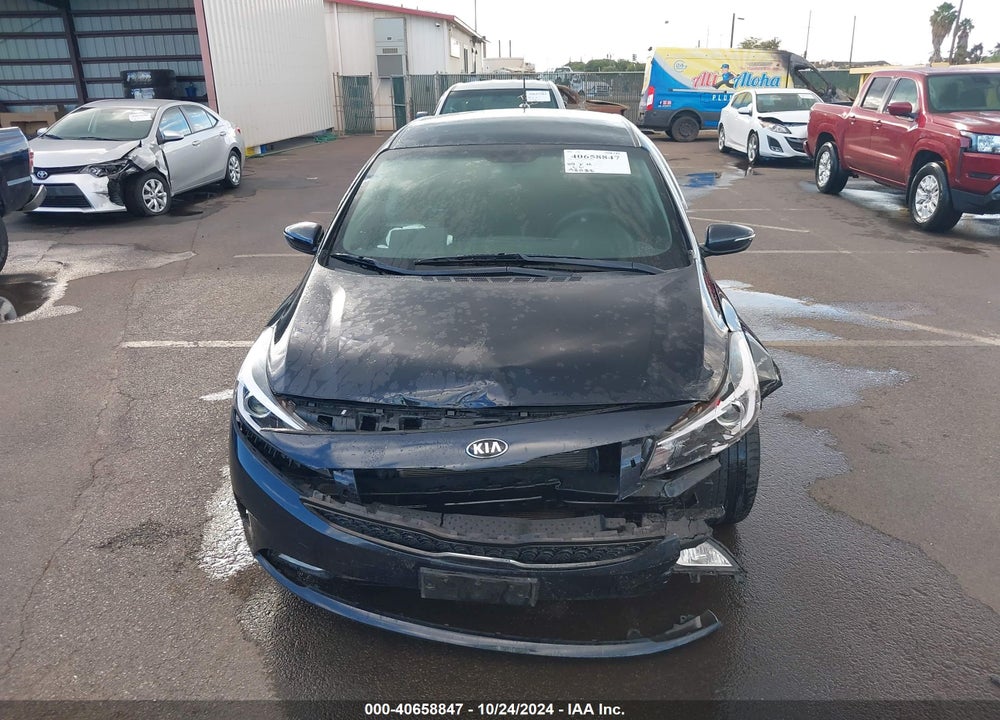2017 KIA FORTE LX VIN: KNAFK5A82H5687838