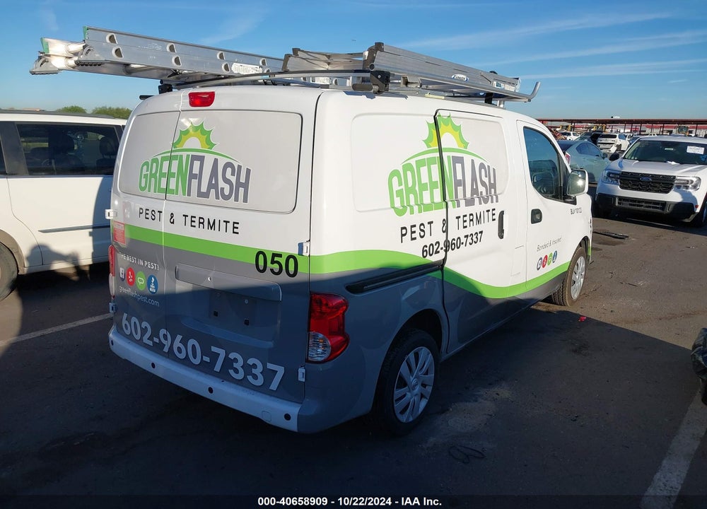 2021 NISSAN NV200 COMPACT CARGO SV XTRONIC CVT VIN: 3N6CM0KNXMK700050