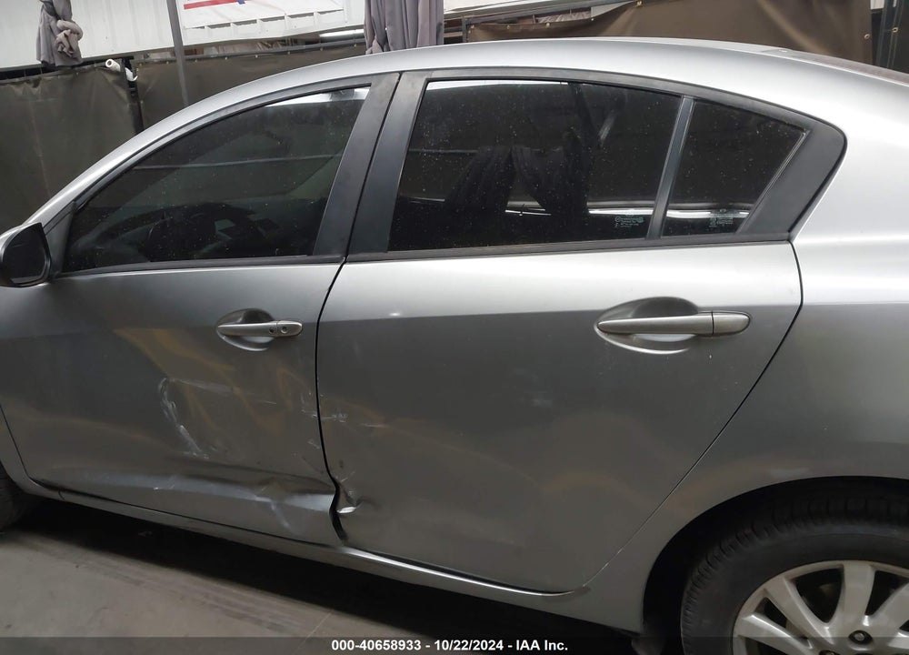 2013 MAZDA 3 I TOURING VIN: JM1BL1VP4D1792780