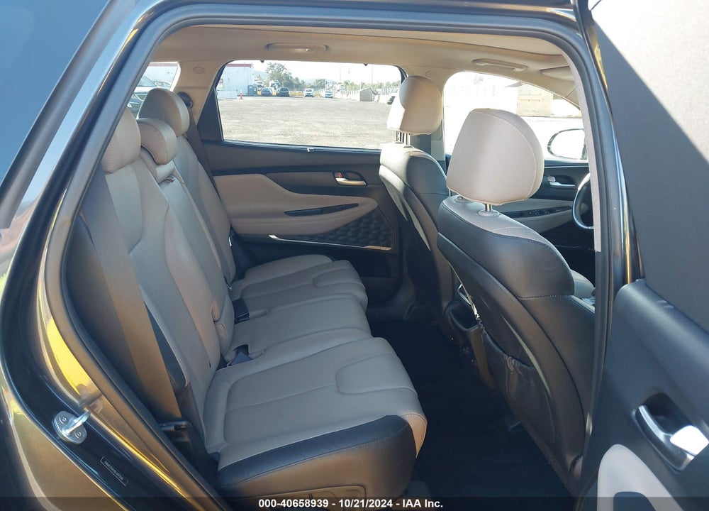 2020 HYUNDAI SANTA FE SEL VIN: 5NMS33AD8LH293587