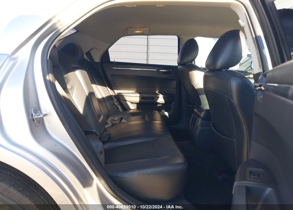 2010 CHRYSLER 300 TOURING/SIGNATURE SERIES/EXECUTIVE SERIES VIN: 2C3CA5CV0AH206306