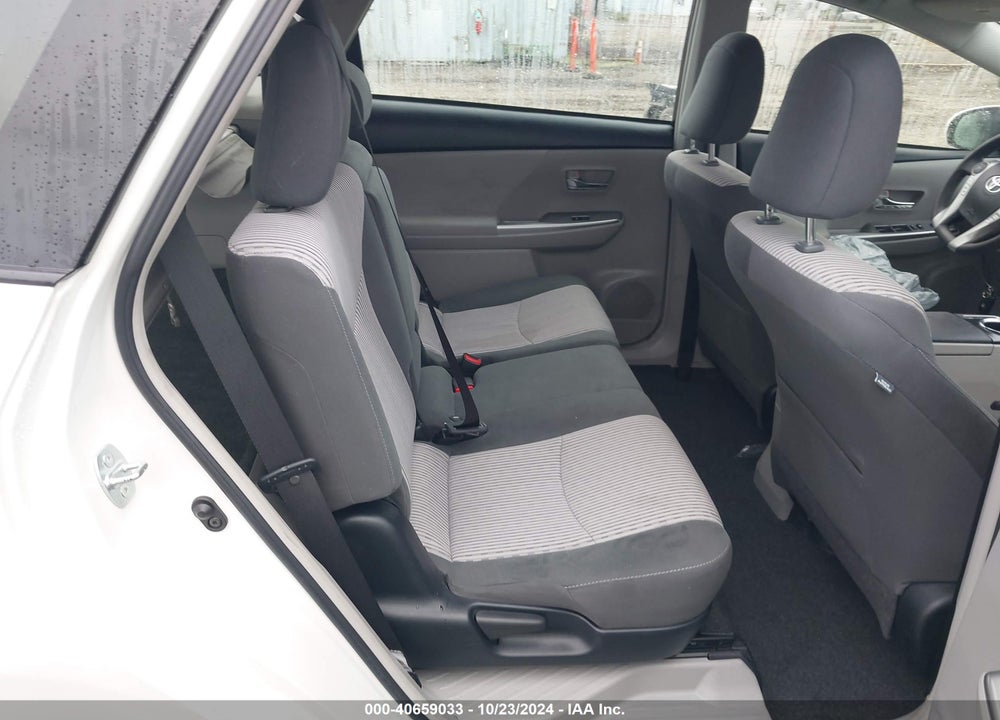 2016 TOYOTA PRIUS V THREE VIN: JTDZN3EUXGJ041875