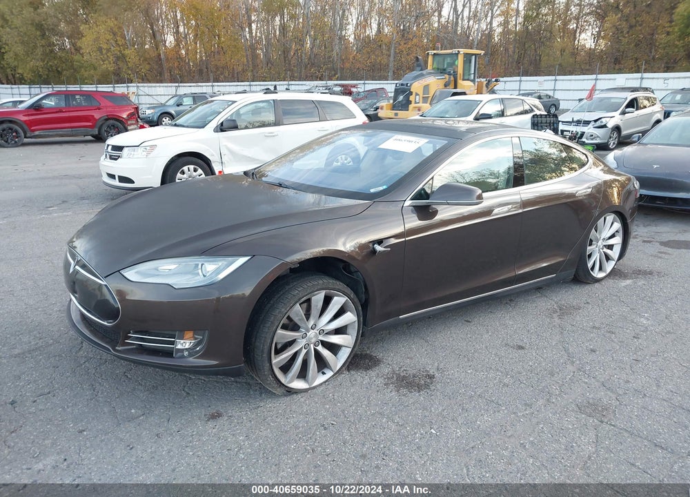 2013 TESLA MODEL S VIN: 5YJSA1CNXDFP08881