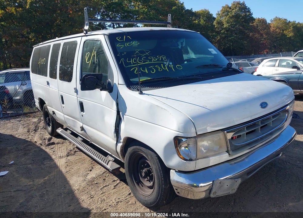 2000 FORD E-350 SUPER DUTY XL/XLT VIN: 1FBNE31L5YHA03656